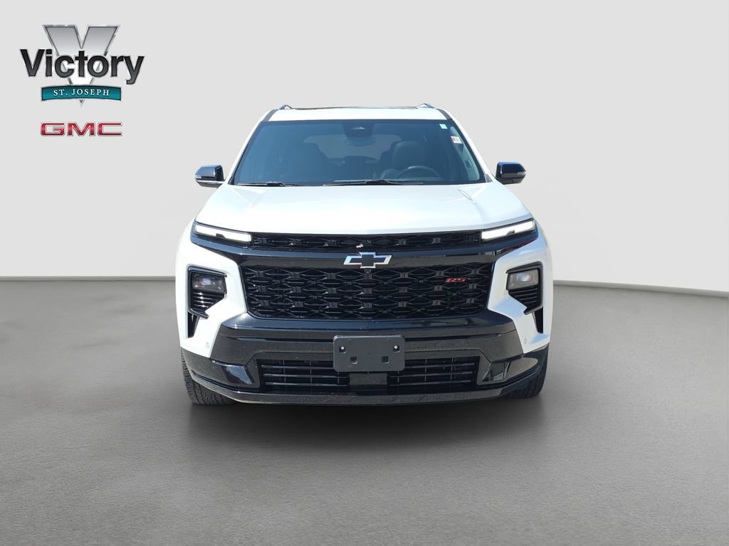 Used 2024 Chevrolet Traverse RS with VIN 1GNEVLKS3RJ231464 for sale in Kansas City