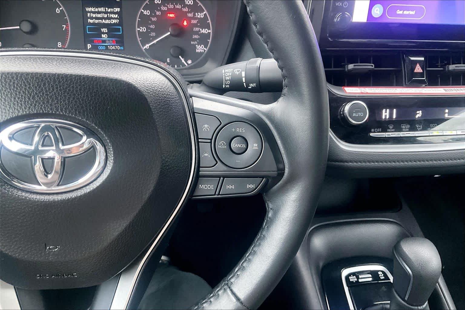 Used 2025 Classic Silver Metallic Toyota SE image 23