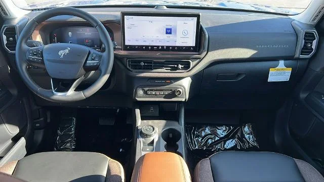 New 2026 Velocity Blue Metallic Ford Outer Banks® image 30