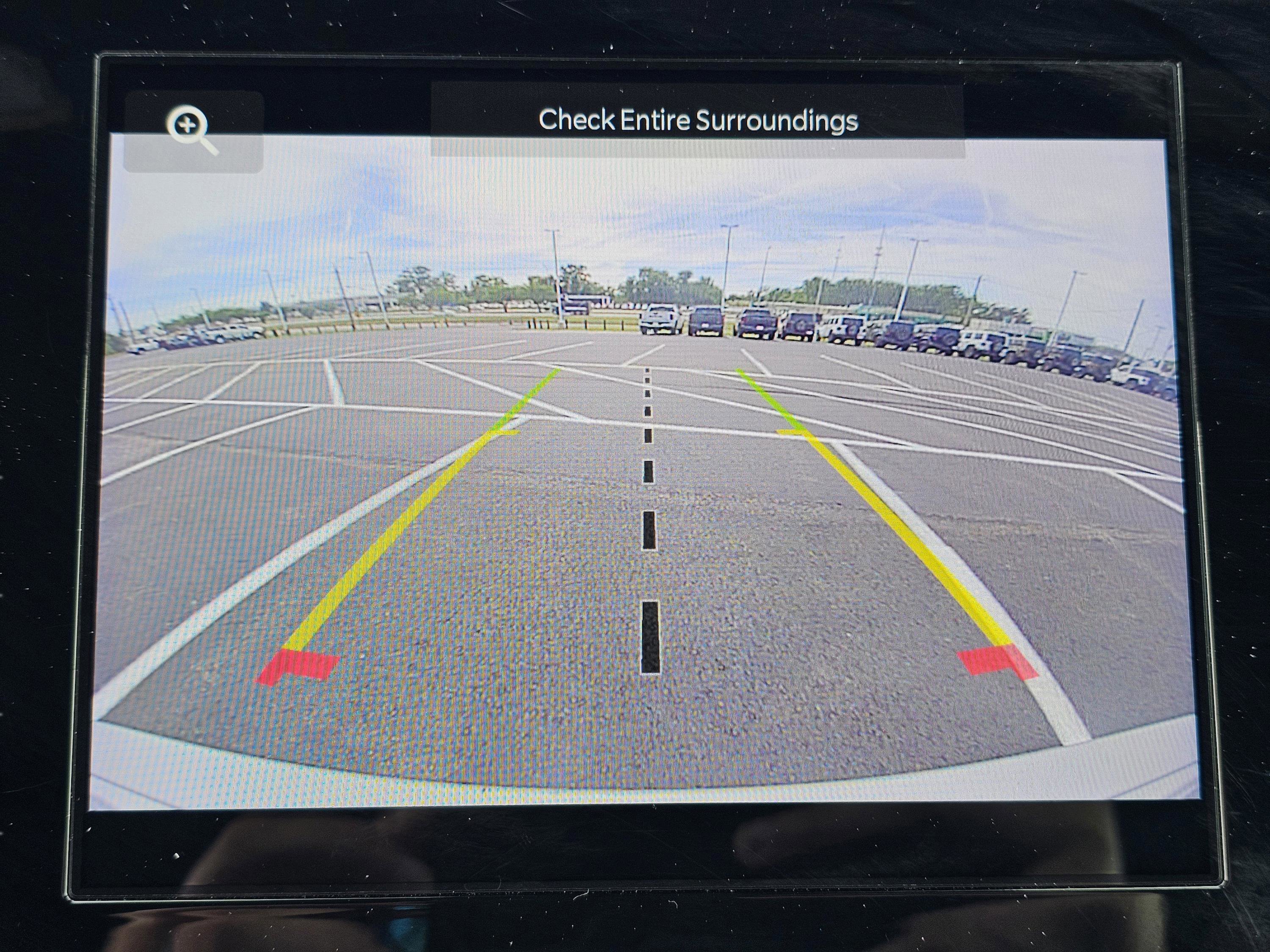 Used 2025 Silver Zynith Jeep Altitude image 28