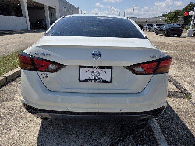 Used 2020 Pearl White Tricoat Nissan 2.5 SR image 4
