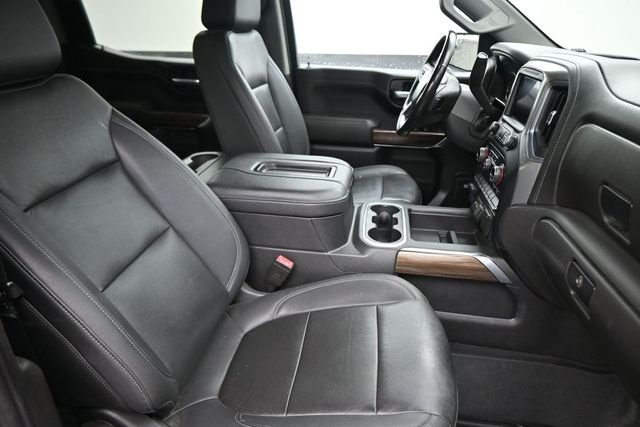 Used 2021 Red Chevrolet RST image 22