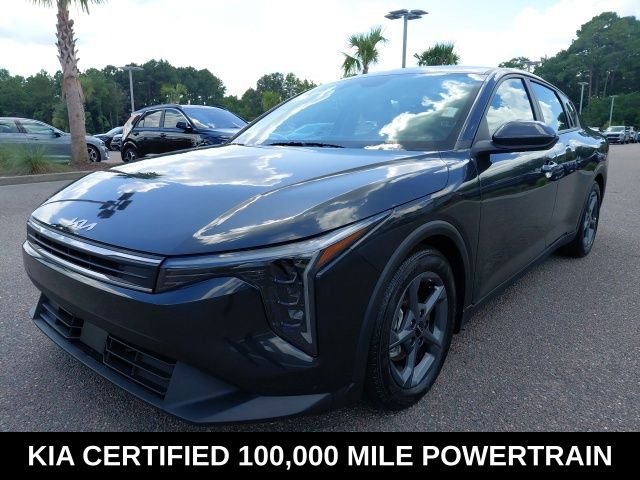 Used 2025 Gray Kia LXS image 1