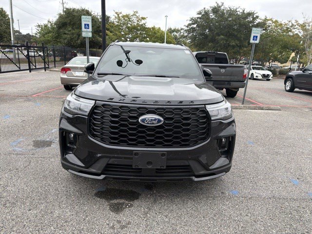 Certified Used 2025 Black Metallic Ford ST-Line image 21