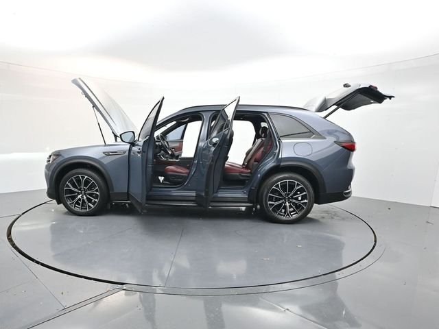 Used 2025 Gray Mazda Premium Plus image 31