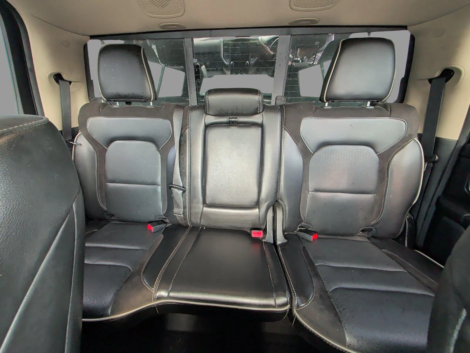 Used 2020 Bright White Clearcoat Ram Laramie image 14