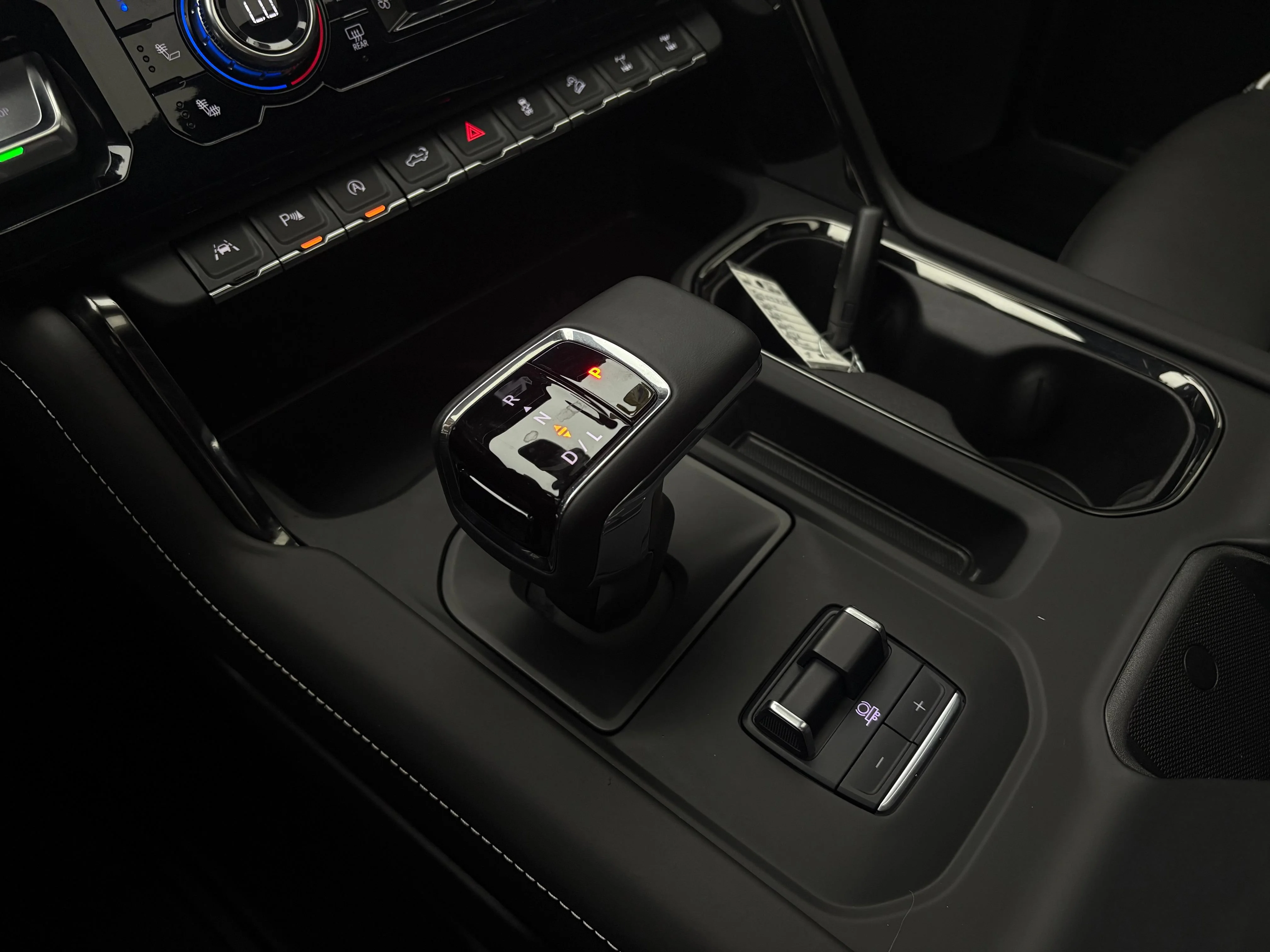 Used 2024 Onyx Black GMC AT4X image 35