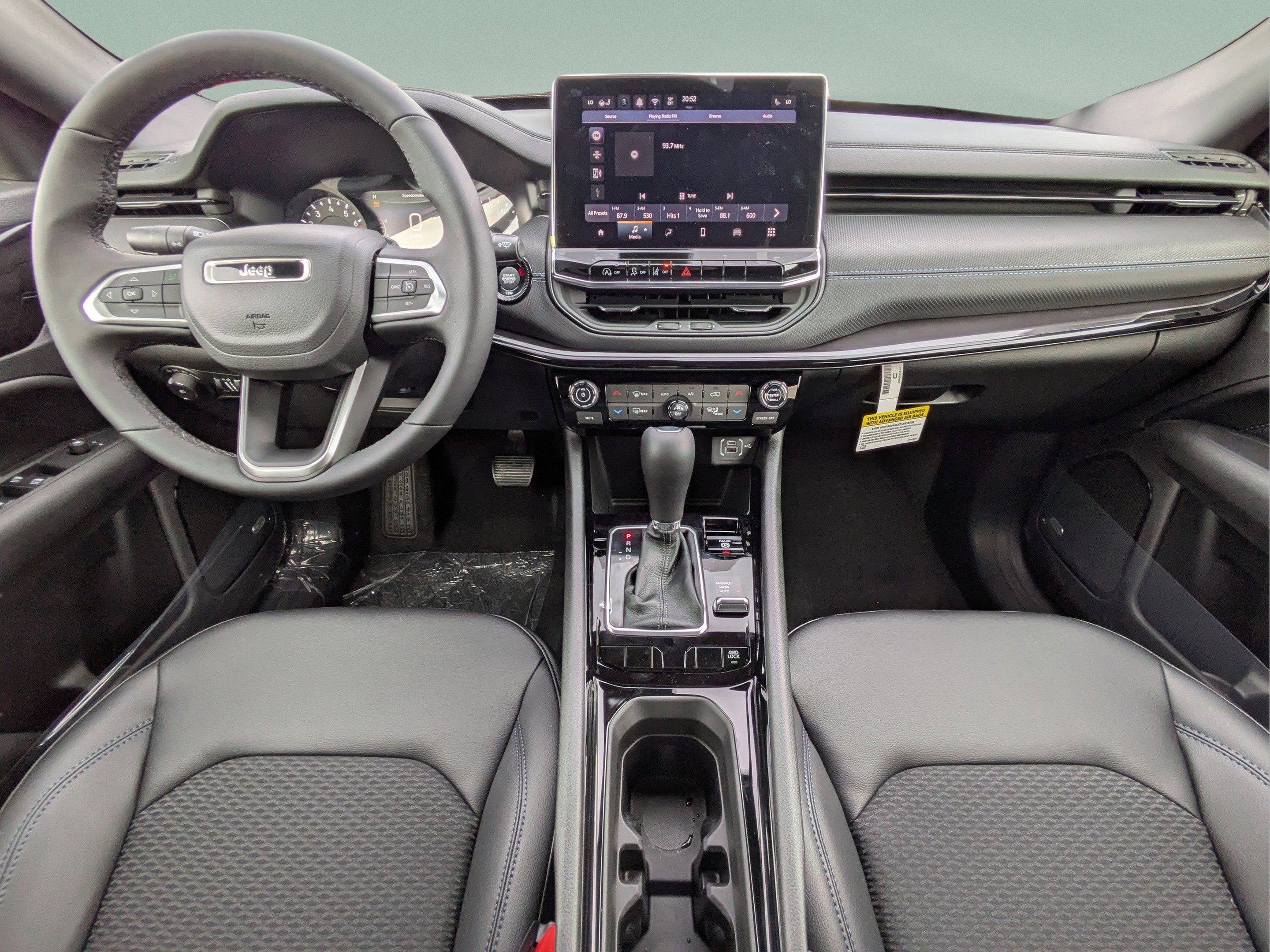New 2026 Joose (DISC) Jeep Latitude Altitude image 16