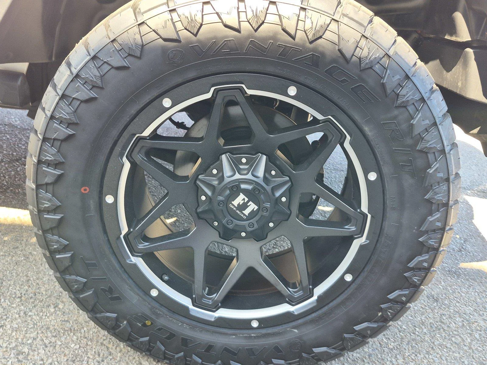 Certified Used 2025 Bright White Clearcoat Jeep Willys image 16