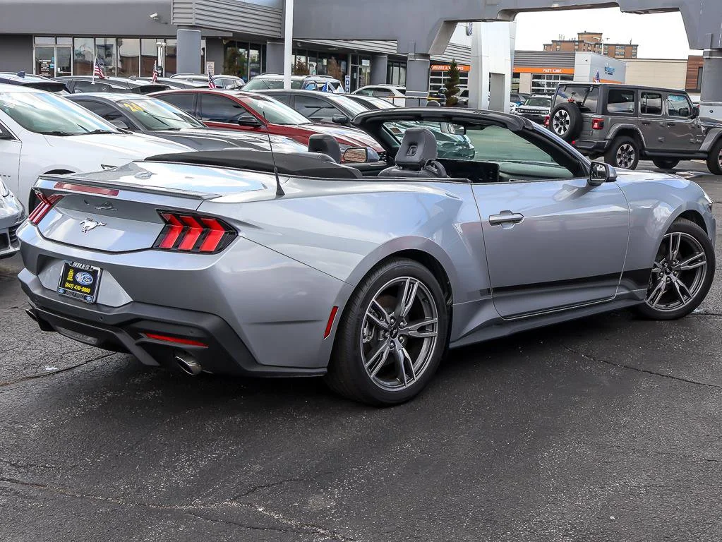 Used 2025 Iconic Silver Metallic Ford EcoBoost Premium image 12