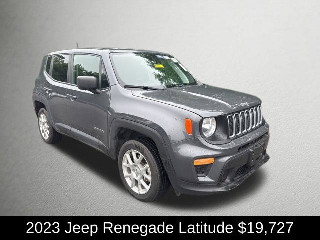 Used 2023 Graphite Gray Jeep Latitude image 7