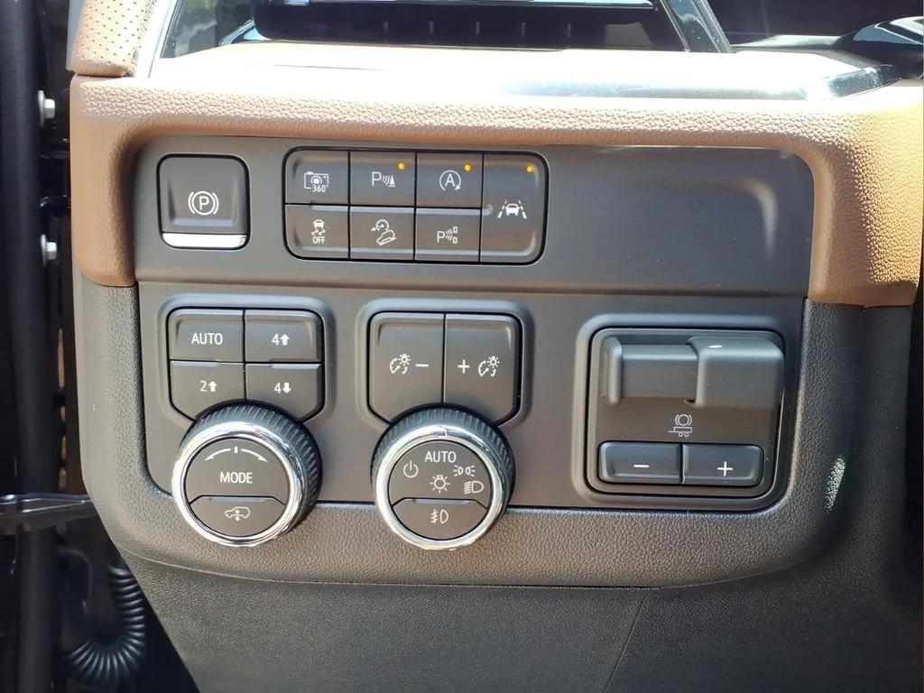 2026 Chevrolet Tahoe High Country - Photo 14