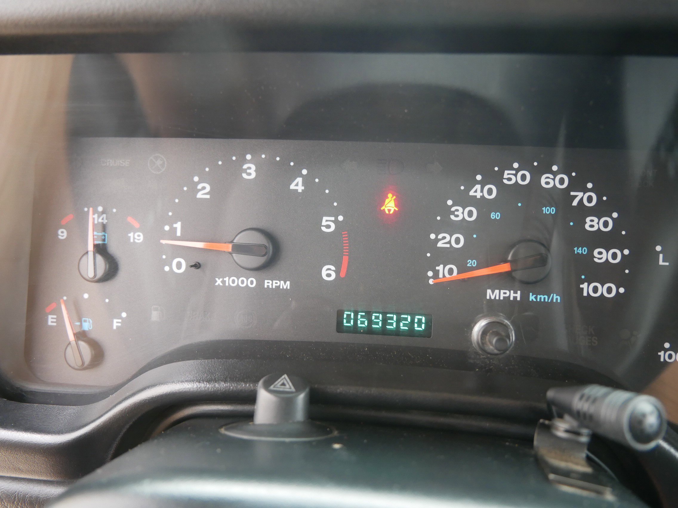 Used 2006 Yellow Jeep Sport image 19