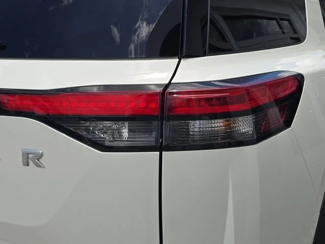 Certified Used 2025 Glacier White Nissan SV image 8
