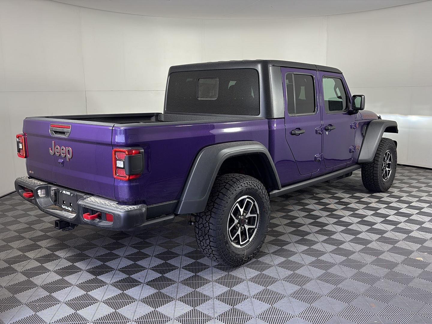 New 2026 Reign Exterior Paint Jeep Rubicon image 4