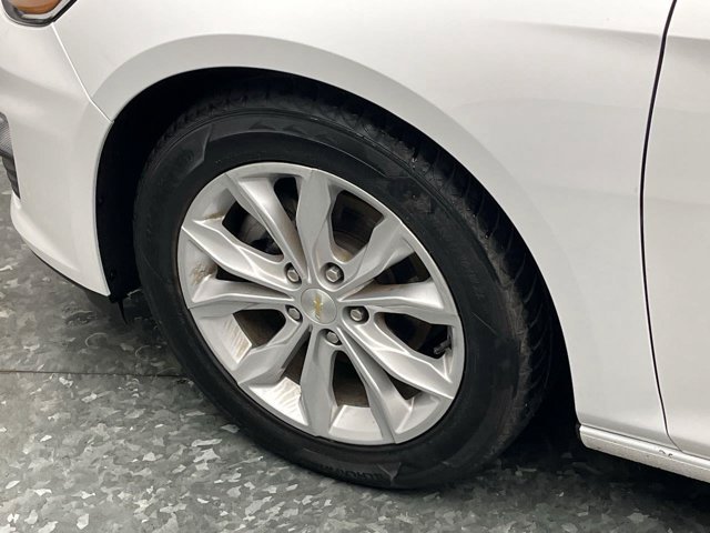 Used 2023 Summit White Chevrolet LT image 29