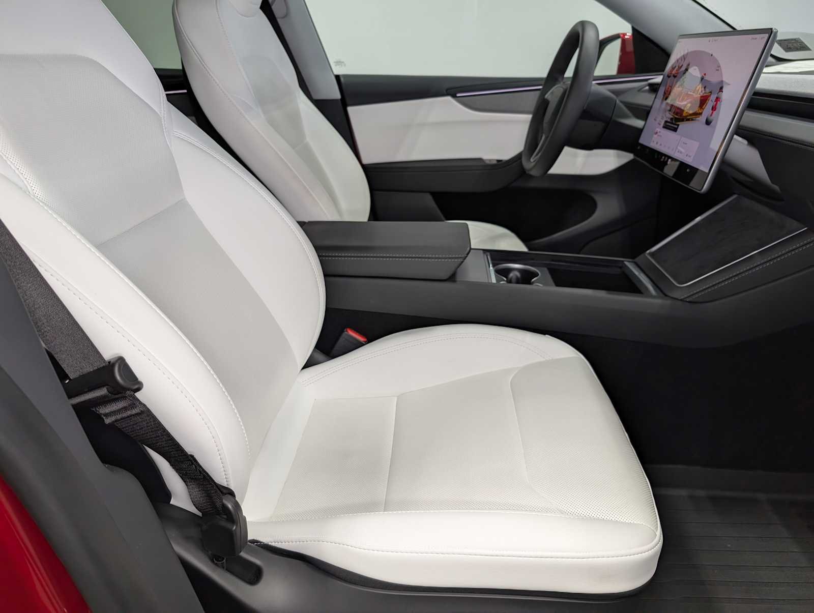 Used 2026  Tesla  image 40