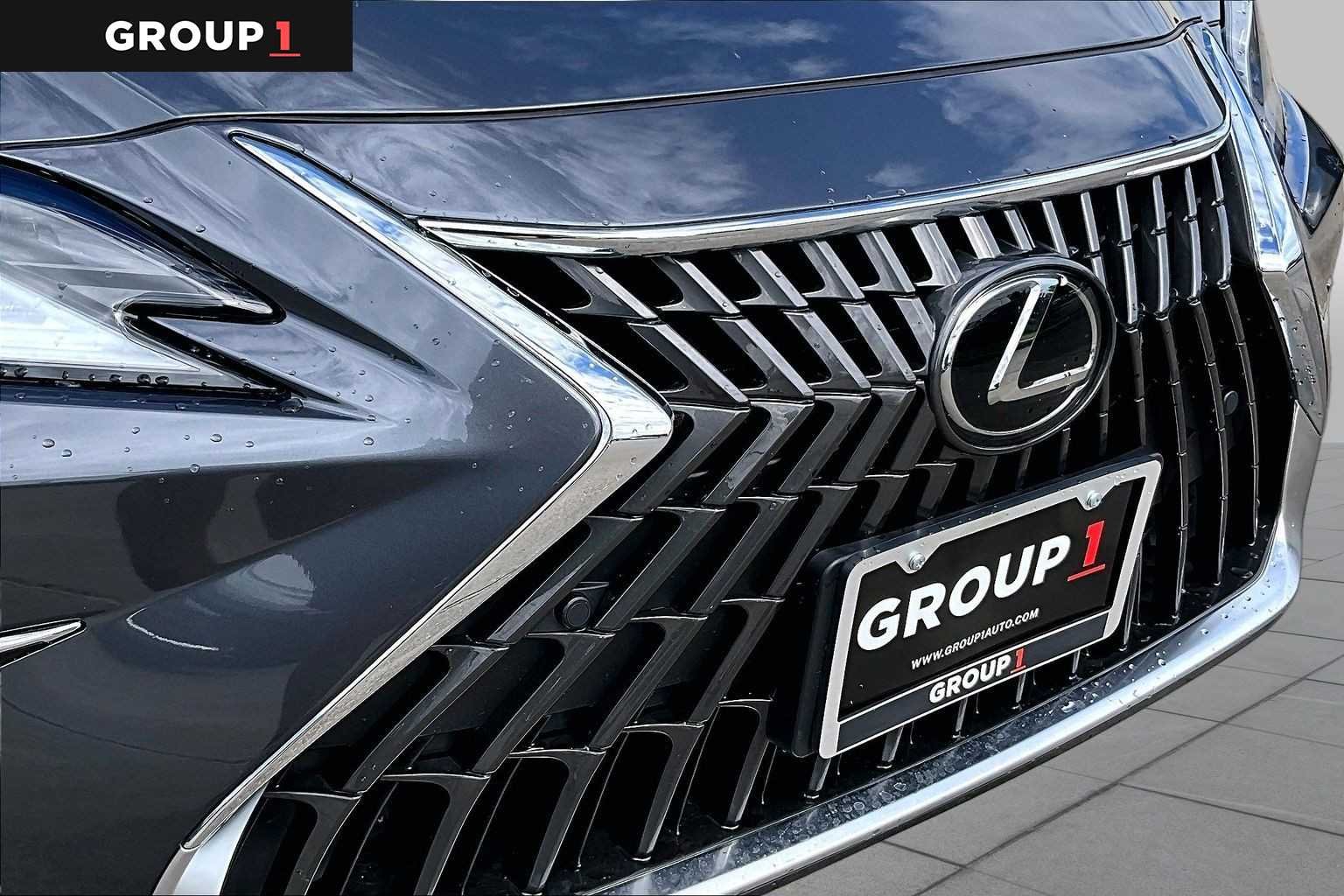 Used 2025 Cloudburst Gray Lexus  image 27