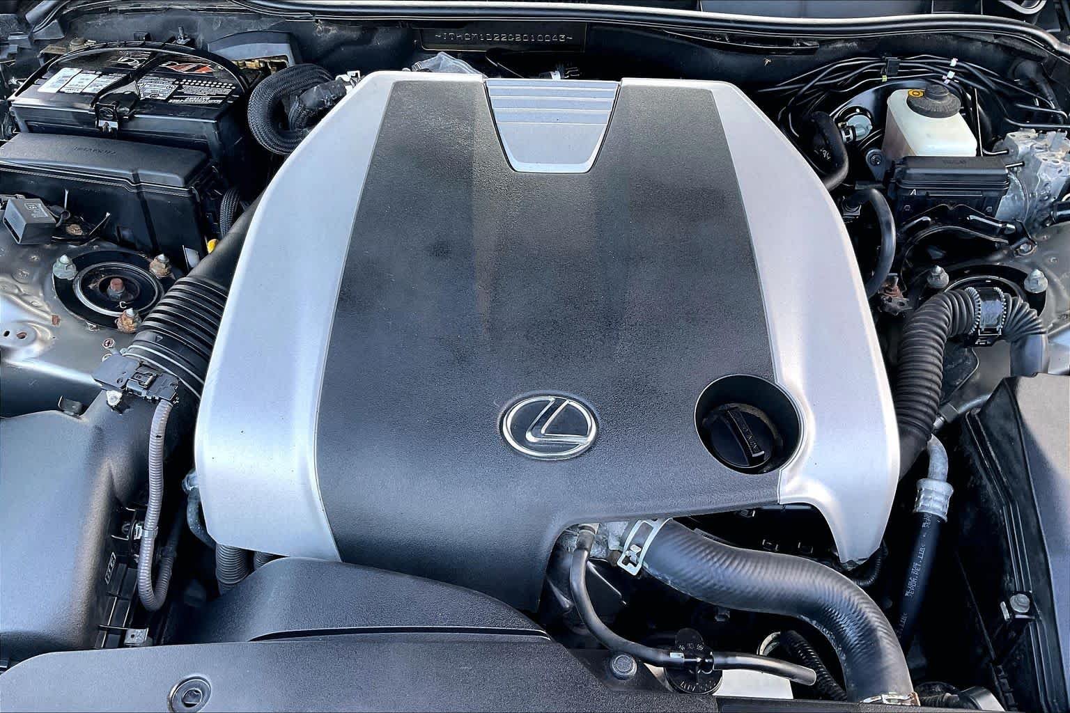 Used 2016 Atomic Silver Lexus  image 29