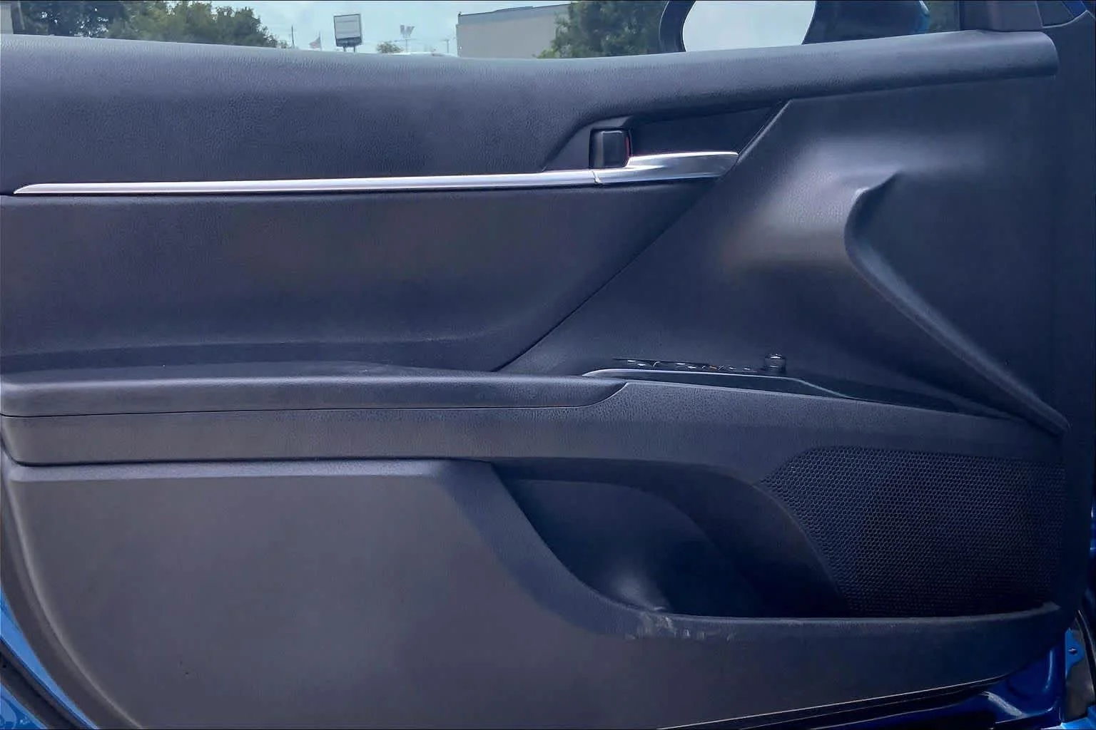 2020 Toyota Camry LE - Photo 22