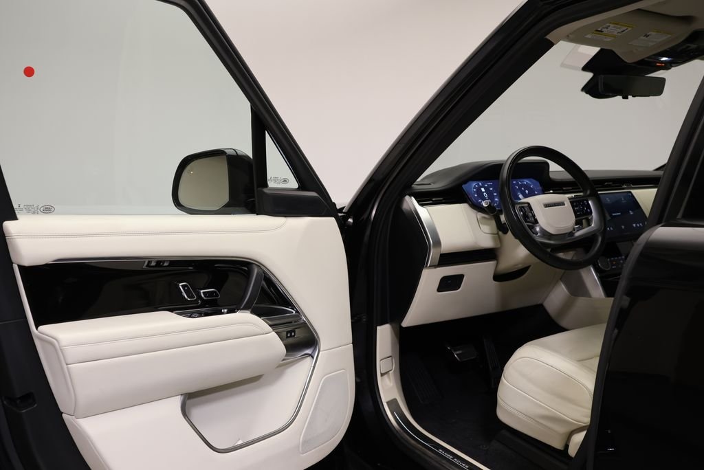 Certified Used 2023 Santorini Black Metallic Land Rover SE image 27