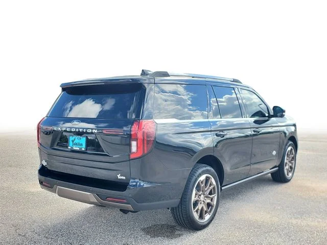 New 2026 Agate Black Metallic Ford King Ranch® image 4