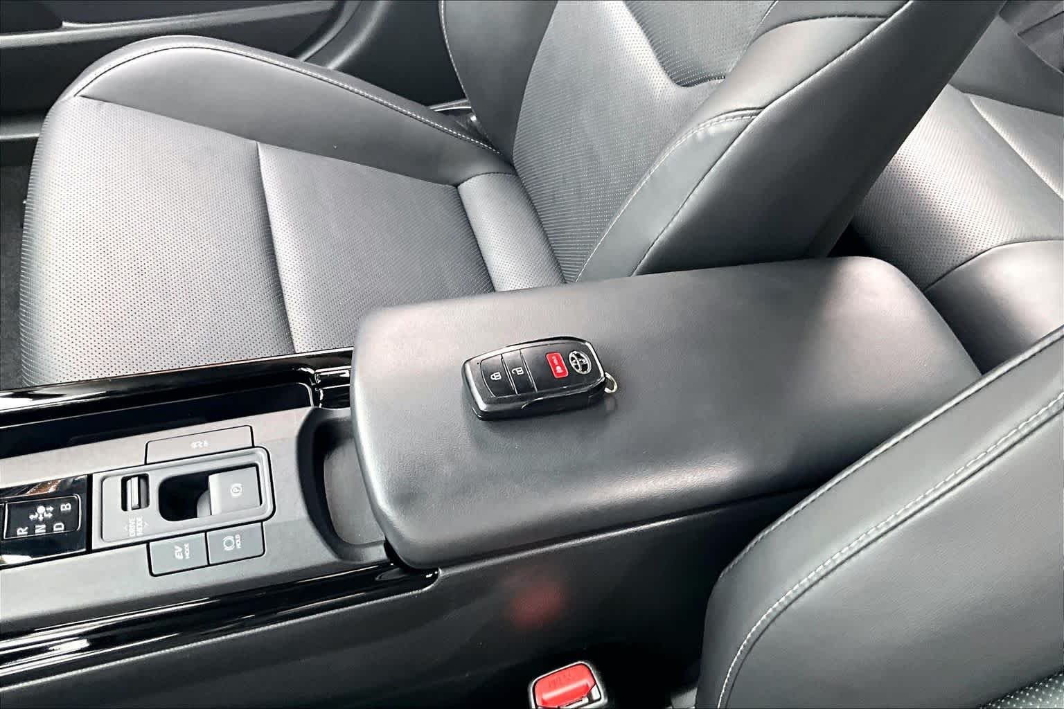 Used 2024 Midnight Black Metallic Toyota XLE image 14