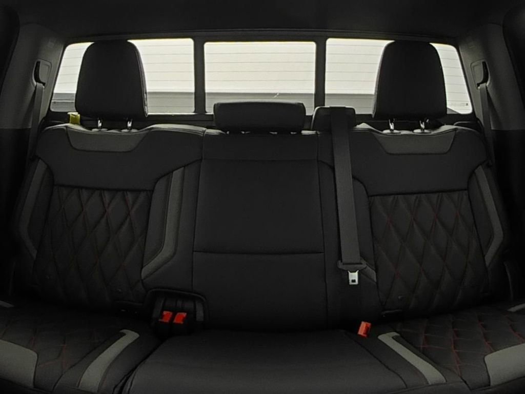 2026 Chevrolet Silverado 1500 RST - Photo 10