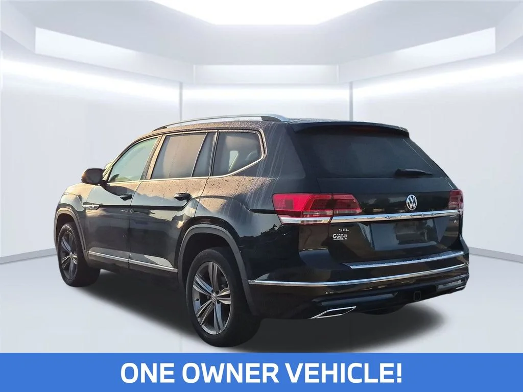 Used 2019 Black Volkswagen 3.6L V6 SEL R-Line image 2