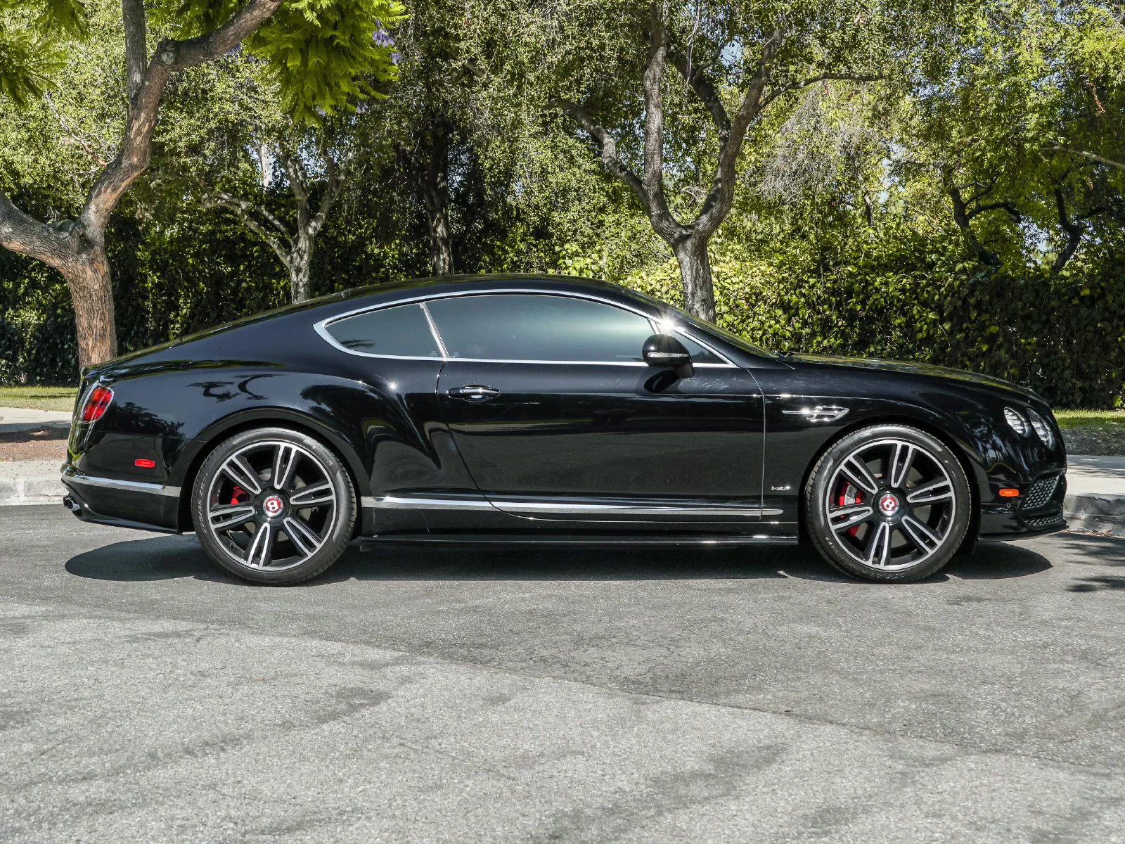 Certified Used 2017 Black Crystal Metallic Bentley V8 S image 8
