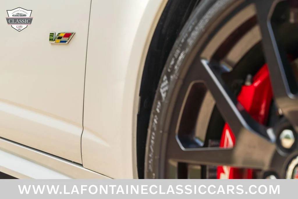 Used 2015 White Cadillac Base image 68