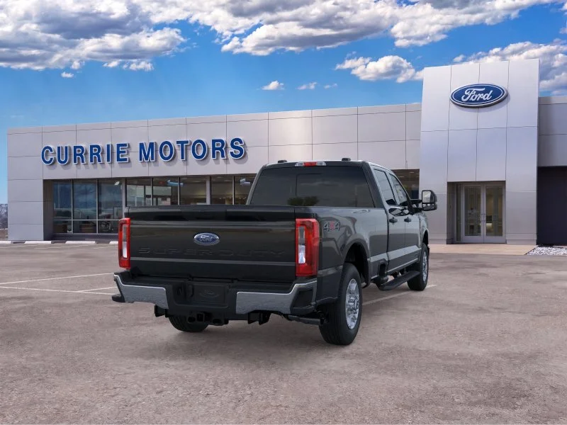 New 2026 Agate Black Metallic Ford XLT image 30