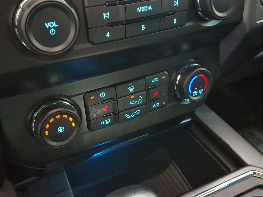 Used 2019 Red Ford XLT image 10