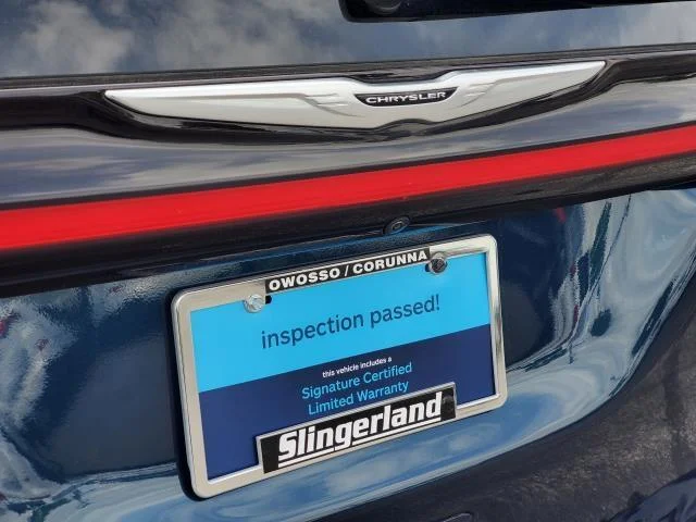 Used 2025 Fathom Blue Pearlcoat Chrysler Select image 31