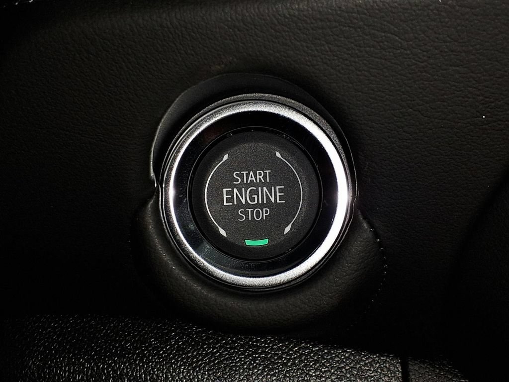 2026 Chevrolet Tahoe LT - Photo 16