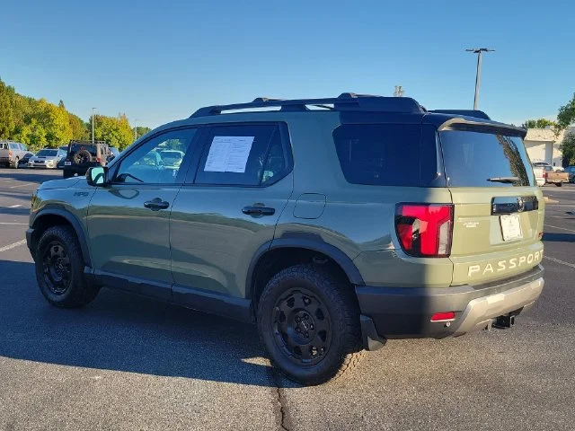 Used 2026 Ash Green Metallic Honda TrailSport Elite image 6