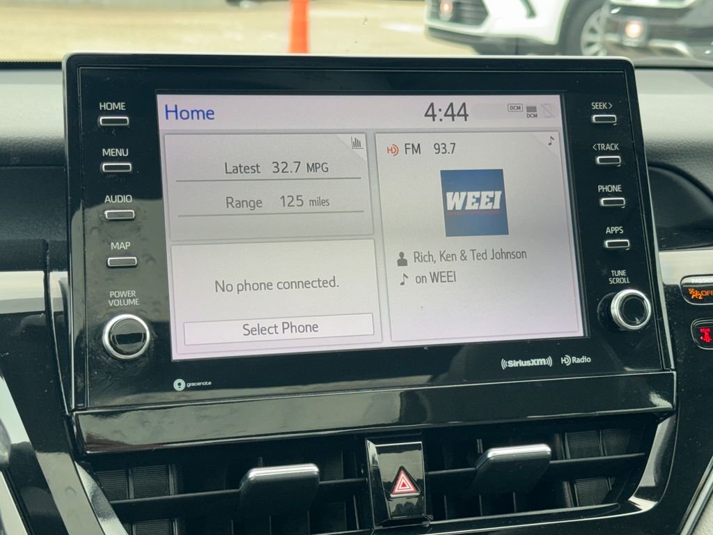 Used 2022 Black Toyota XLE image 21