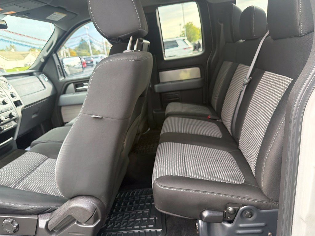 Used 2012 White Ford XLT image 39