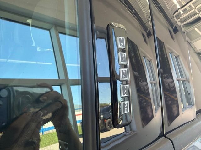 Certified Used 2023 Gray Metallic Ford XLT image 3