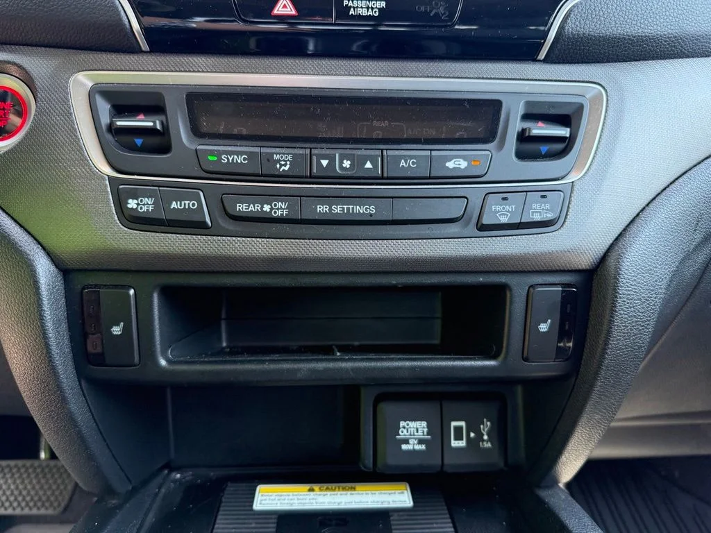 Used 2022 Modern Steel Metallic Honda RTL-E image 15