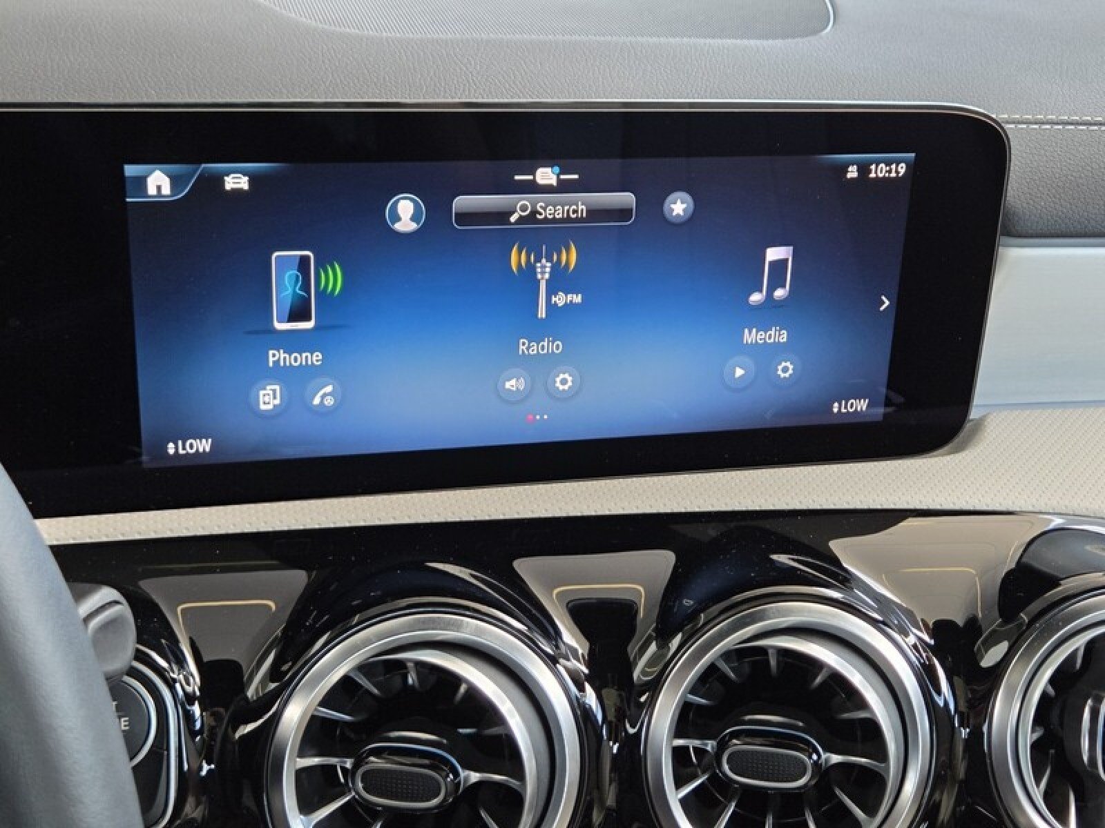 Certified Used 2024 Polar White Mercedes-Benz CLA 250 image 30