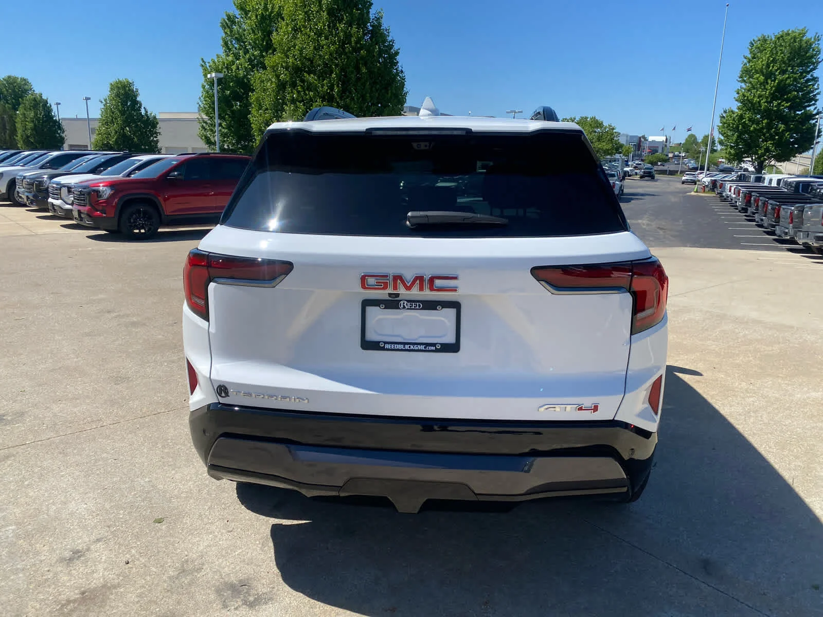 New 2026 Summit White GMC AT4 image 5