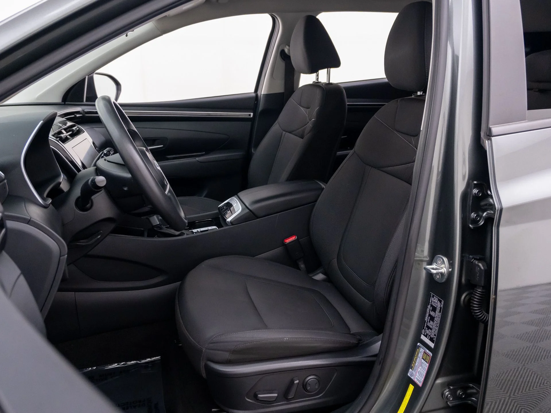 Used 2022 Gray Hyundai SEL image 16