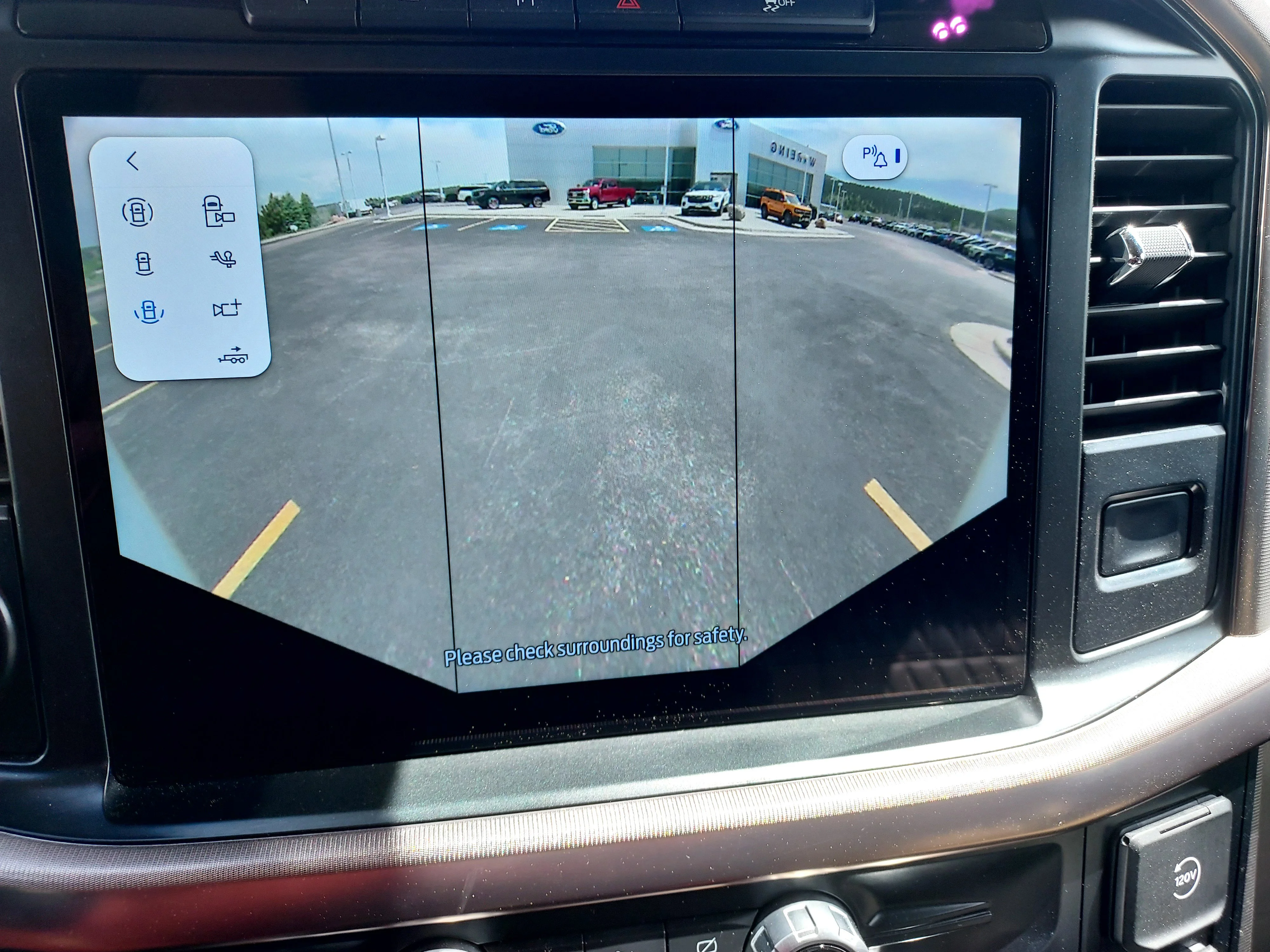 Used 2024 White Ford Platinum image 39