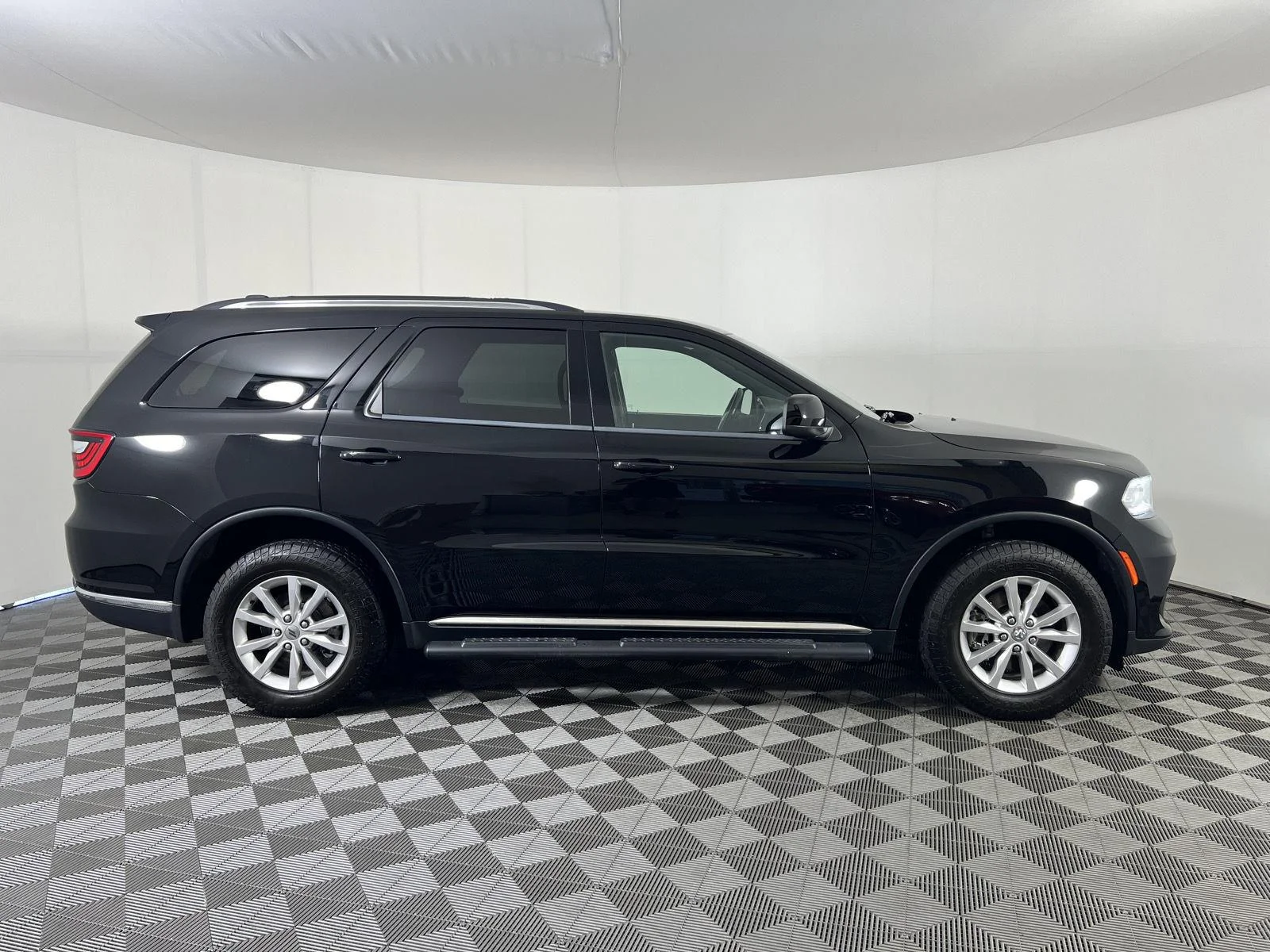 Used 2023 Bk Dodge SXT Launch Edition image 22