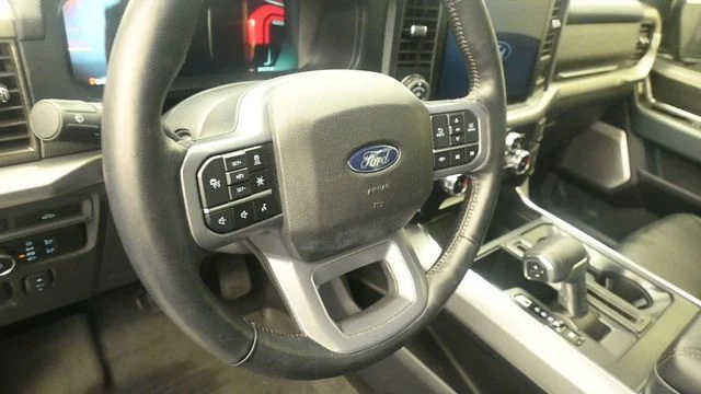 Used 2024 Blue Metallic Ford Lariat image 15