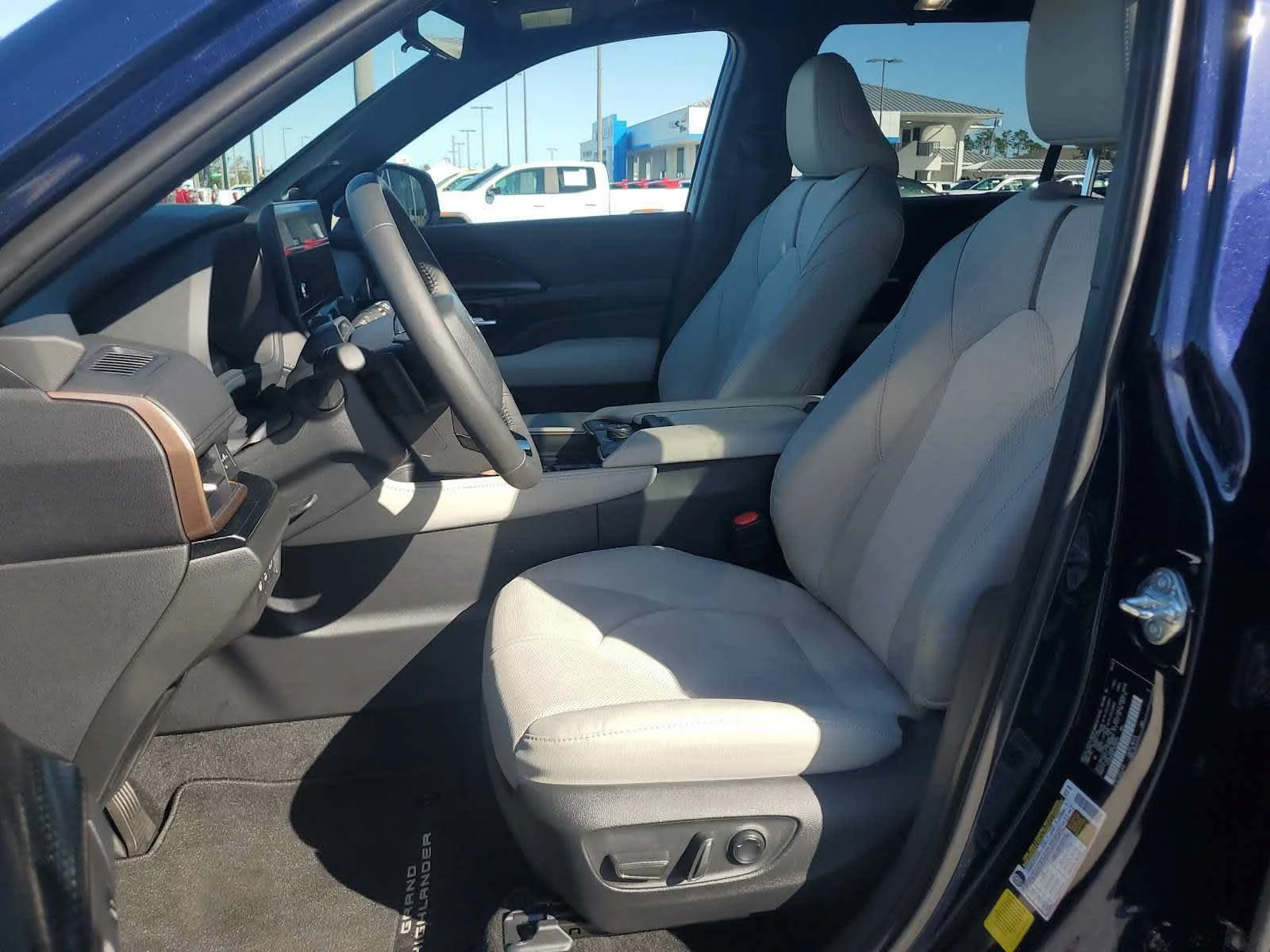 Used 2026 Blueprint Blue Toyota Hybrid MAX Limited image 19