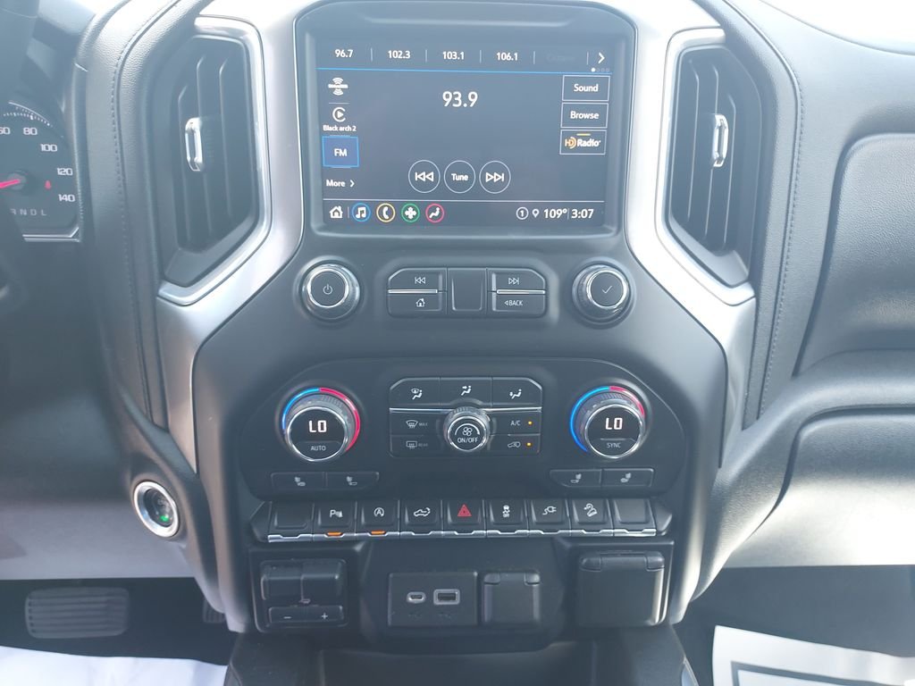 Used 2021 Silver Chevrolet LT Trail Boss image 44