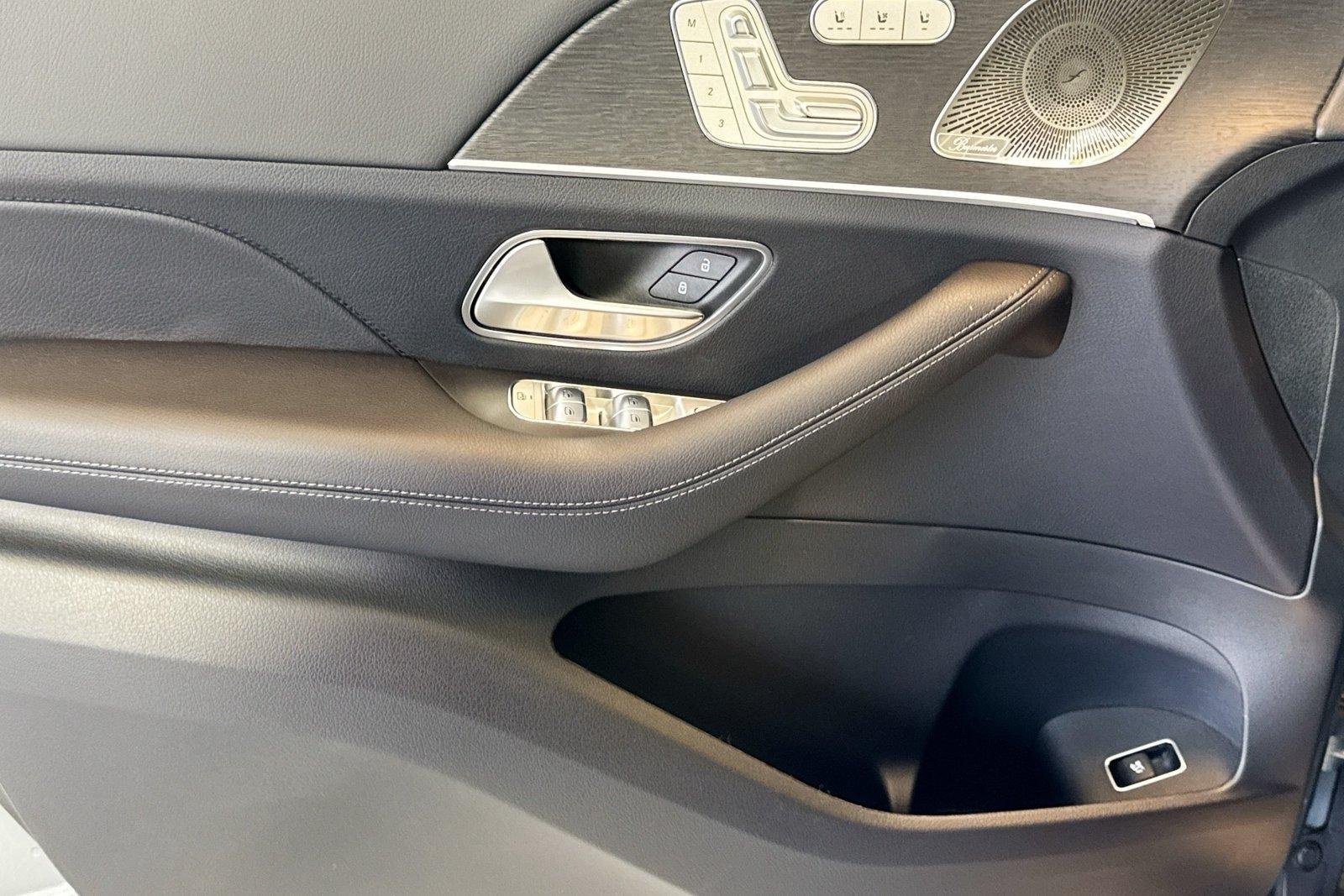 New 2026 Selenite Grey Metallic Mercedes-Benz GLE 450 image 16