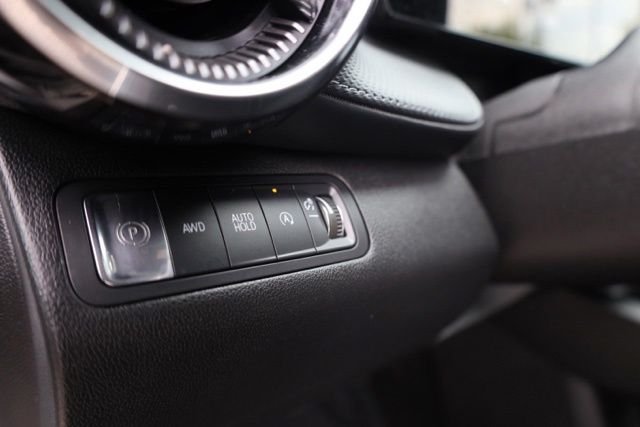 Used 2025 White Chevrolet LT image 16